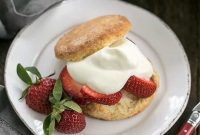Crafting the Ultimate Strawberry Shortcake