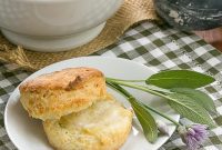 Fluffy Herbed Buttermilk Biscuits