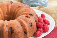 Amaretto Raspberry Crown Bundt