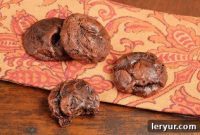 Irresistible Flourless Fudge Bites