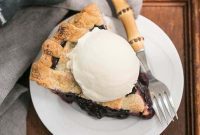 Freezer-to-Oven Blueberry Pie