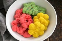 Sweet & Simple Spritz Cookies