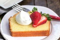 Bright Lemon Glazed Pound Cake