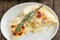 Classic Creamy French Potato Gratin