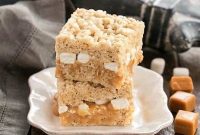 Gooey Caramel Crunch Bars