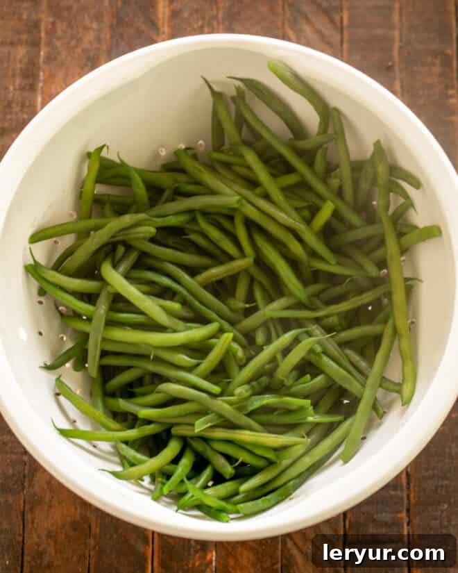 Tuscan Garlic Green Beans 3 Italian Green Beans Step 1