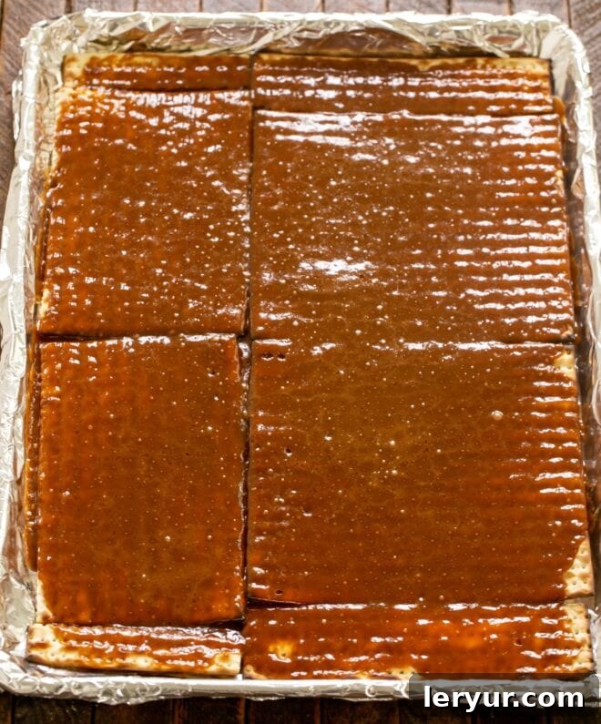 Step 4: Bake the matzoh with caramel for 10 minutes until bubbling.