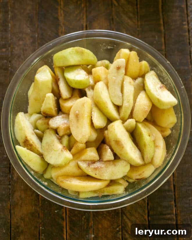 Apple crisp filling mixed.
