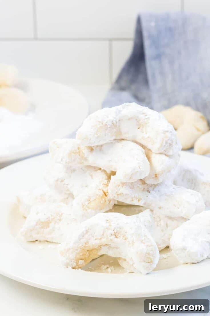 Viennese Crescents