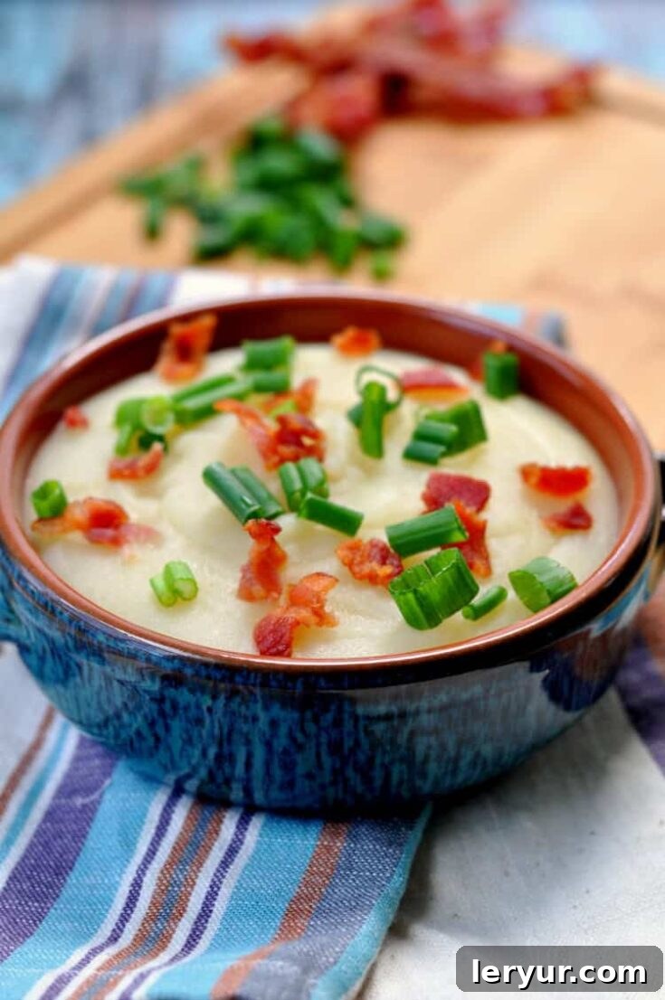 Creamy Crockpot Paleo Baked Potato Soup