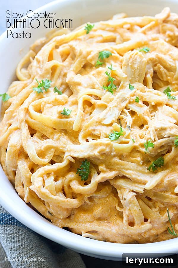 Creamy Slow Cooker Buffalo Chicken Pasta