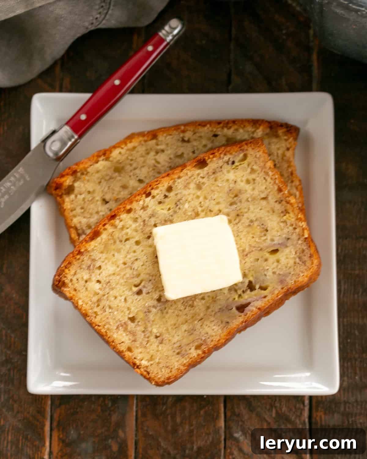 Velvety Buttermilk Banana Bread 9 Slices of Buttermilk Banana Bread ready to be served with various toppings.
